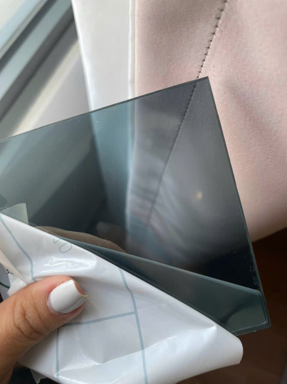 Tấm nhựa Polycarbonate đặc ruột cao cấp Polyvista 10mm 4