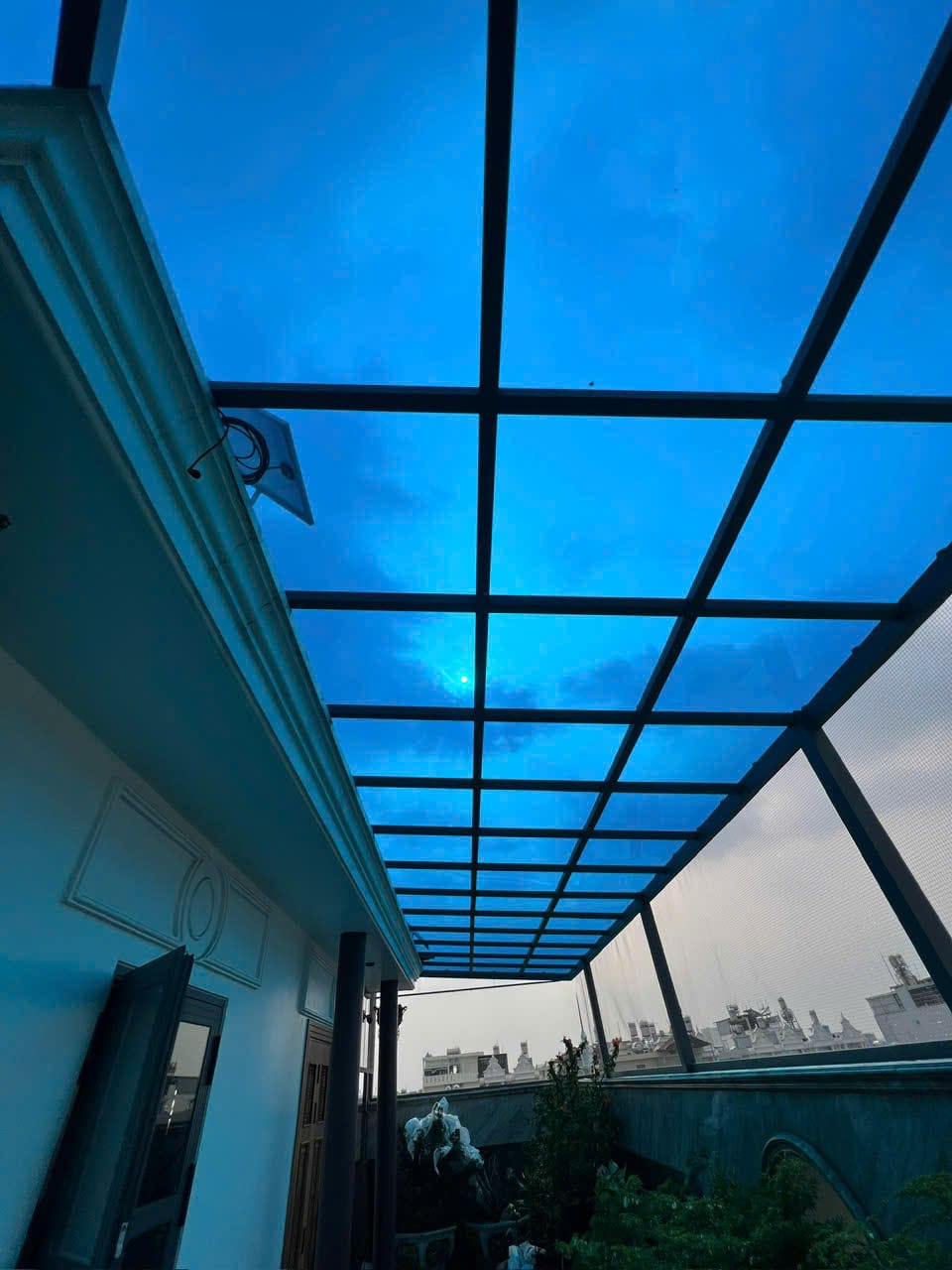 Tấm nhựa Polycarbonate đặc ruột 1.3mm 3
