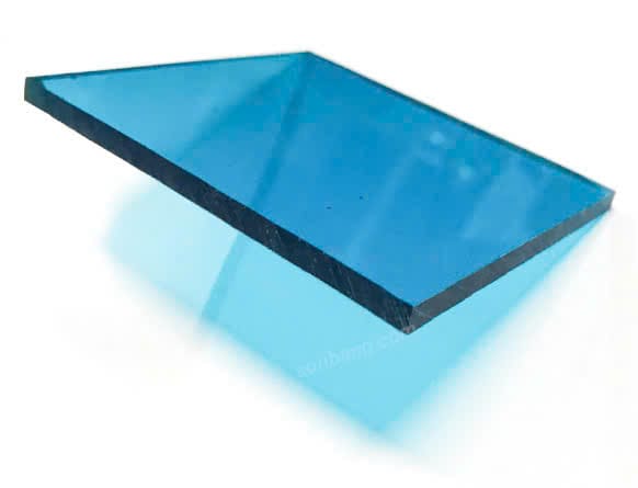 Tấm nhựa Polycarbonate đặc ruột 3.2mm 2