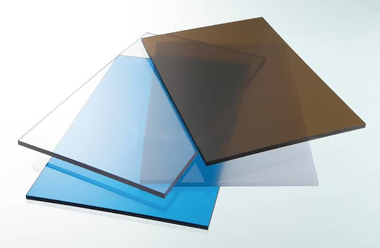 Tấm Polycarbonate Đặc Ruột 3mm