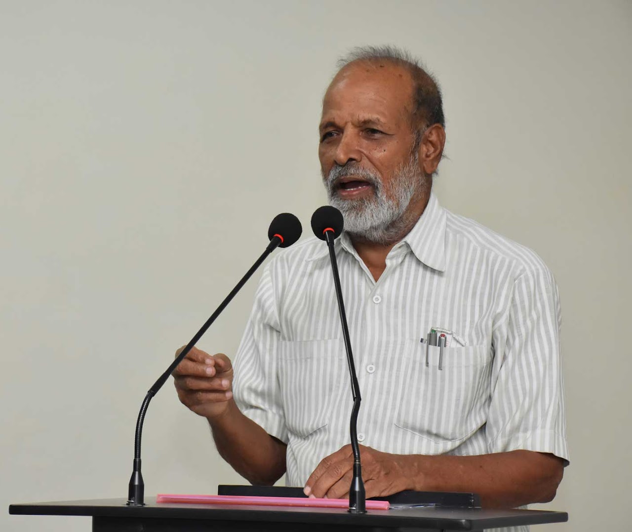 Dr. Y. A. Kawade