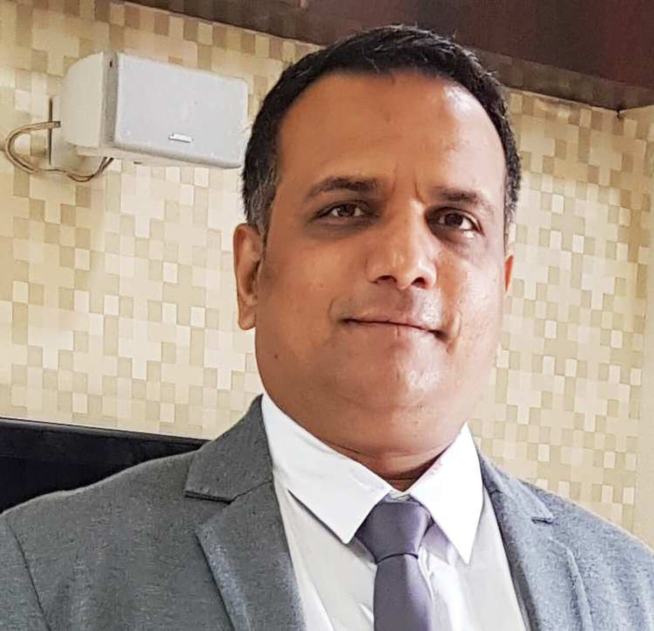 MR. VIKASH JAISWAL