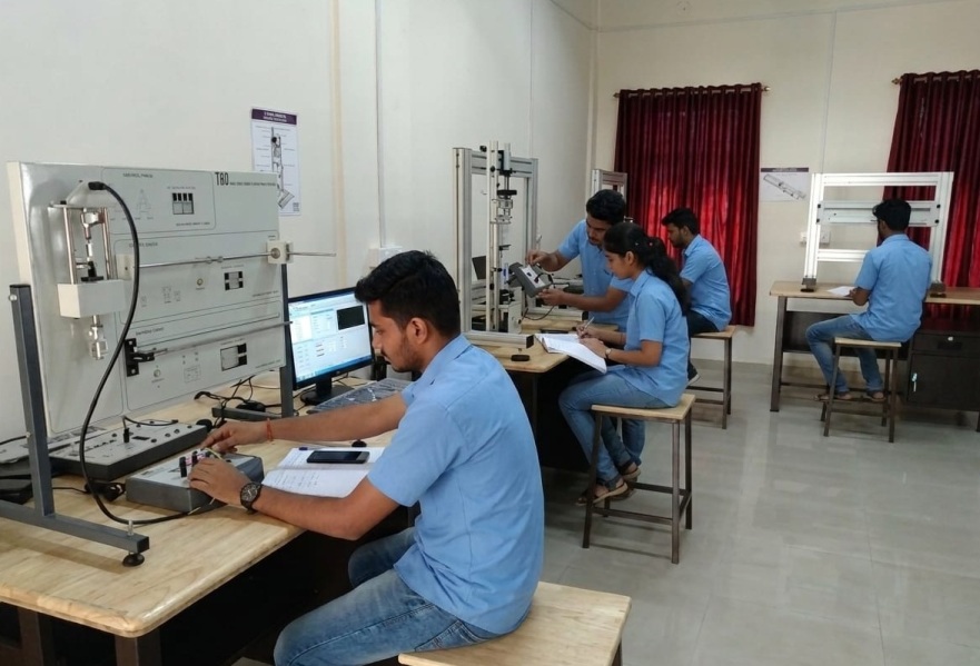 Electronics & Communication Engineering Lab
