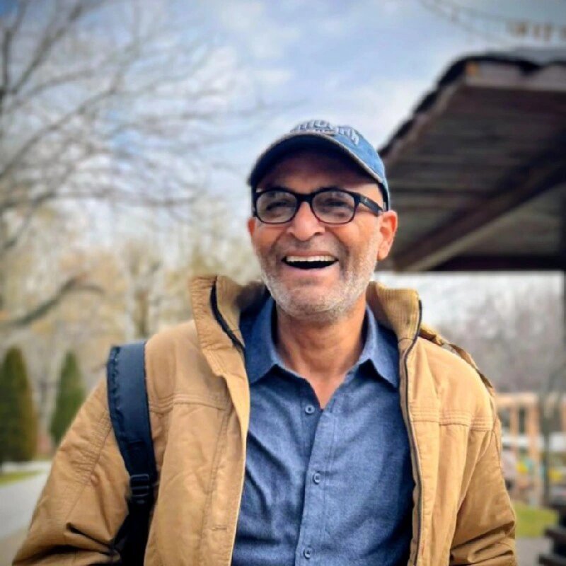 Dr. Vinay Chawla