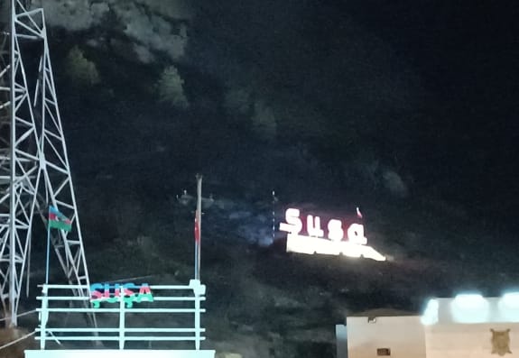 ƏSGƏRİMİZ XANKƏNDİ YOLUNDA BELƏ ALQIŞLANDI - VİDEO