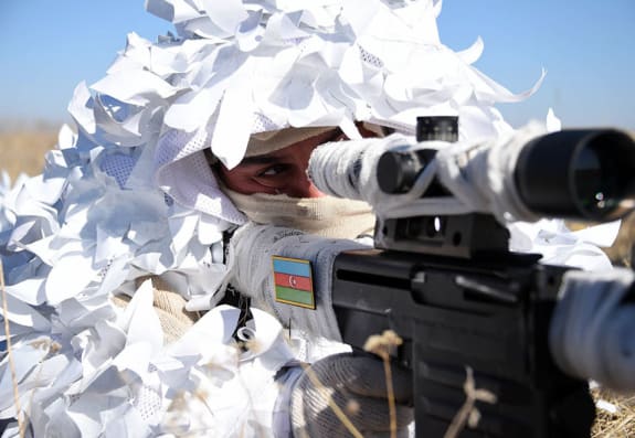 Azərbaycan hərbçiləri Türkiyədə beynəlxalq təlimdə peşəkarlıq nümayiş etdirir