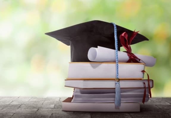 Xaricdə təhsil alanların diplomlarının tanınması ilə bağlı yeniliklər açıqlanıb