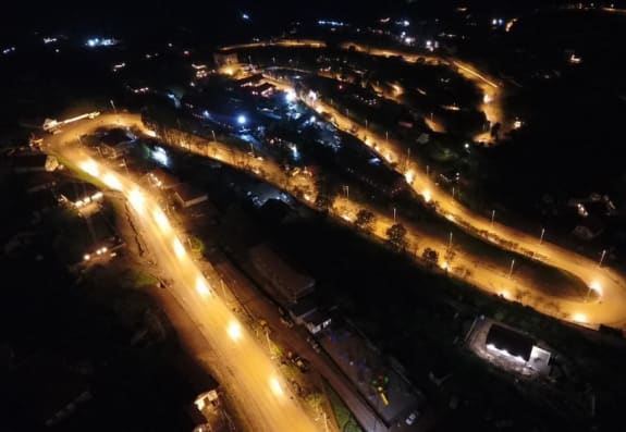 Laçının yolları gecələr işıq saçır