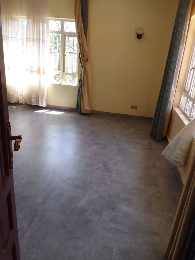 Master bedroom of 4 Bedroom Bungalow on Sale