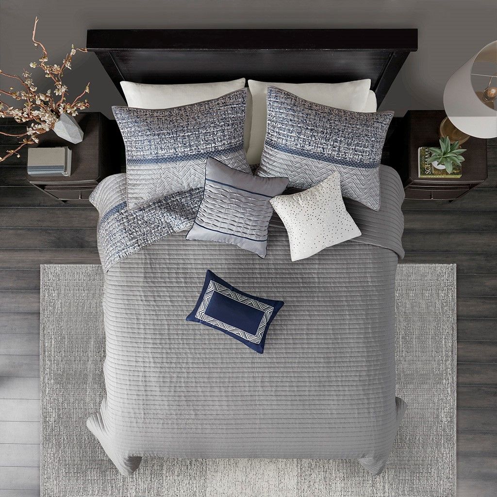 6-Piece Reversible Quilt Set, Navy & Grey Jacquard, King/Cal King, view 7