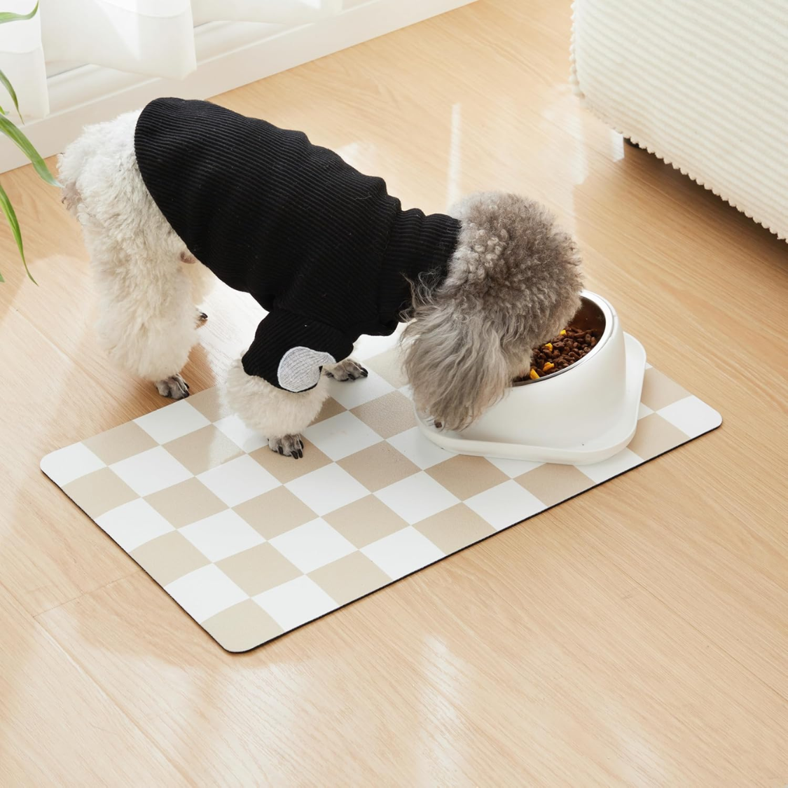 Dog Feeding Mat – Absorbent Vegan Leather, Non‑Slip Rubber Backing, Retro Khaki‑Beige Checkerboard, view 2