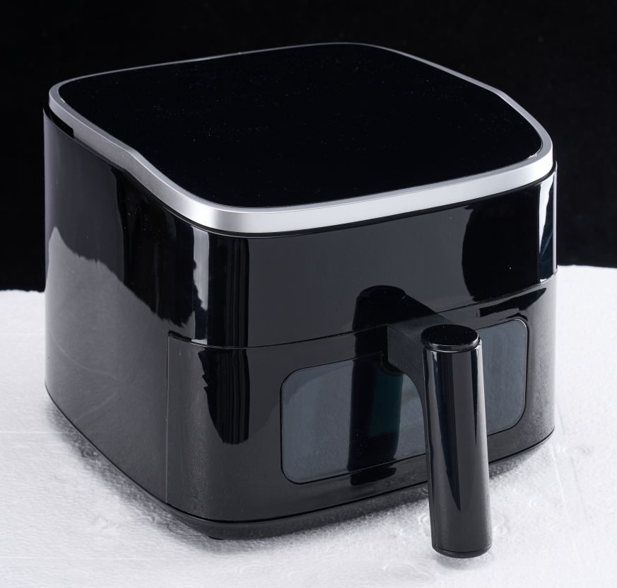 The 4QT Compact Air Fryer Features Four Functions  Crisping, Baking, Heating And Dehydrating