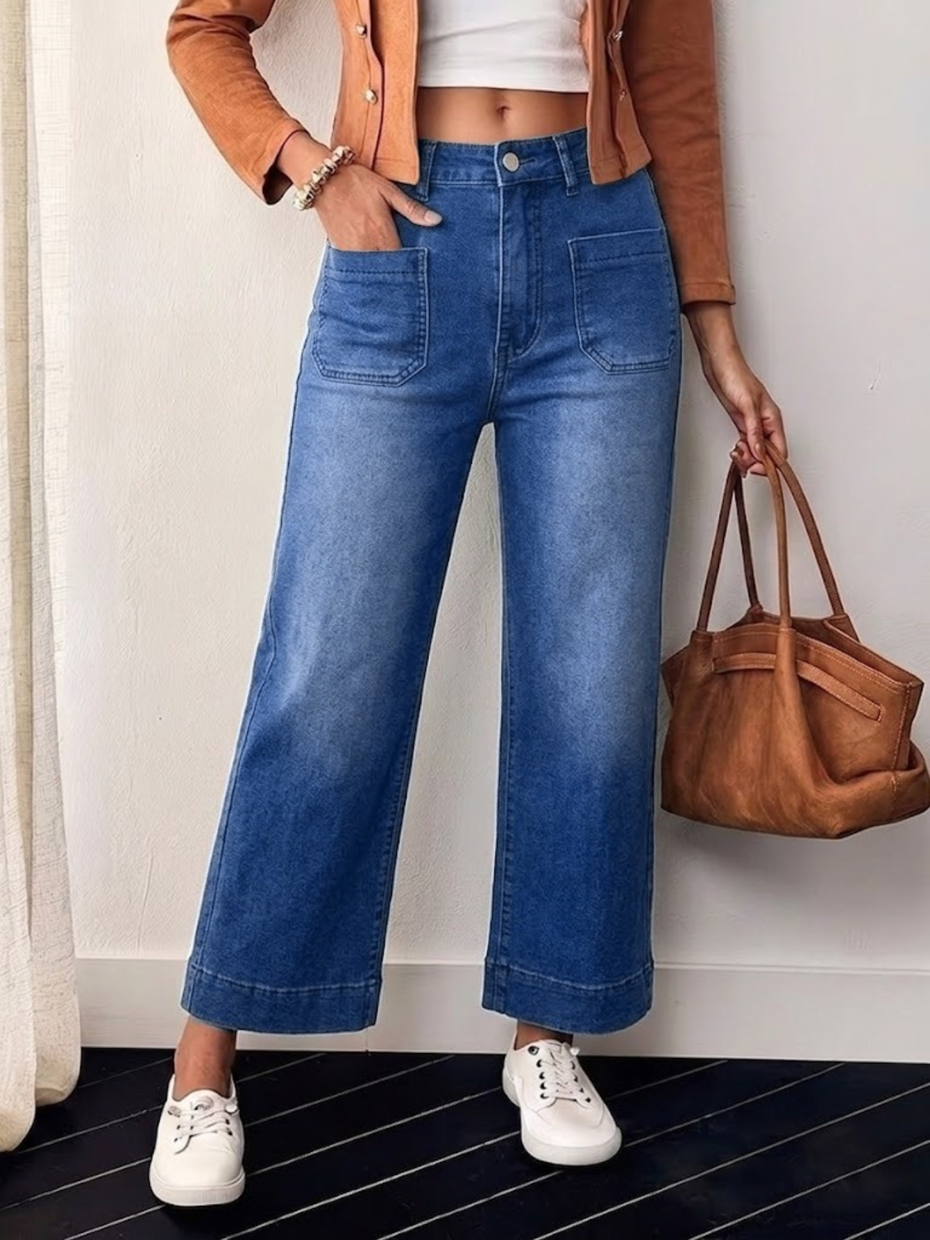Women's Patch Pocket Wide-Leg Cropped Jeans — High Waist Mid-Blue Denim