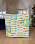 Woollypetals StarBeam Quilt pattern with sawtooth stars and fabric requirements
