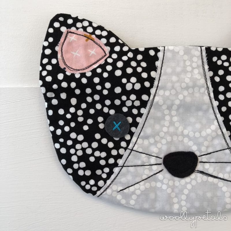 woollypetals - cat pouch