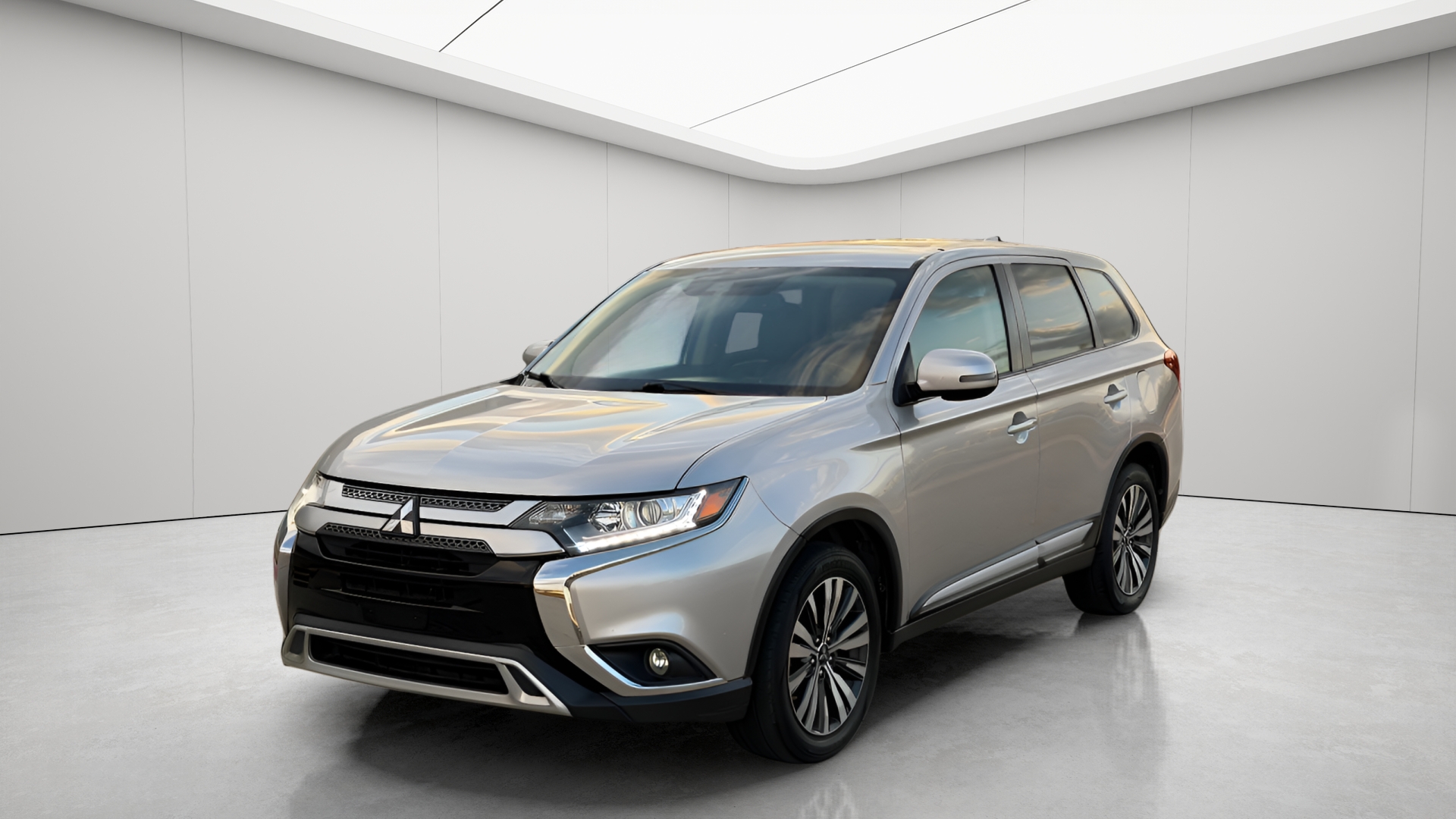 2020 Mitsubishi Outlander SE