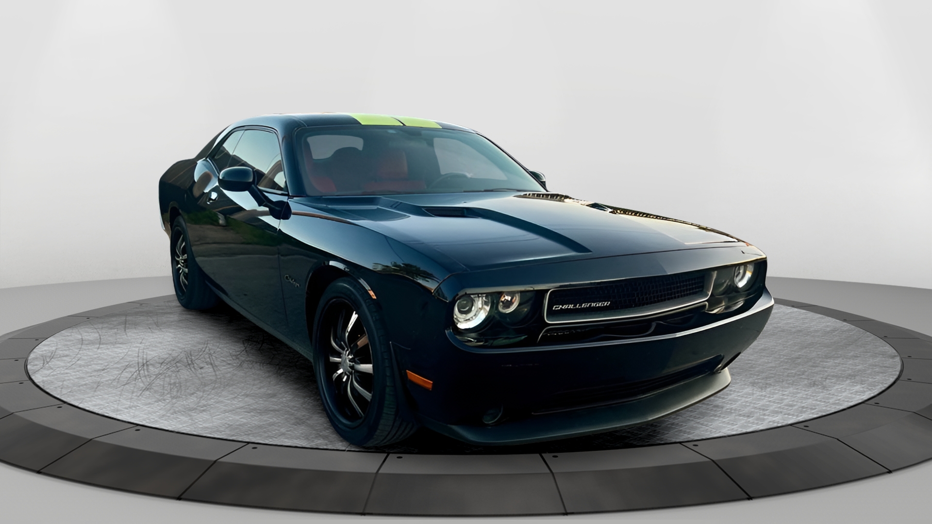 2013 Dodge Challenger SXT