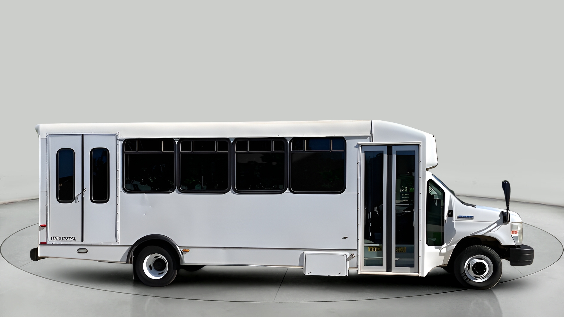2014 Ford E-Series Cutaway
