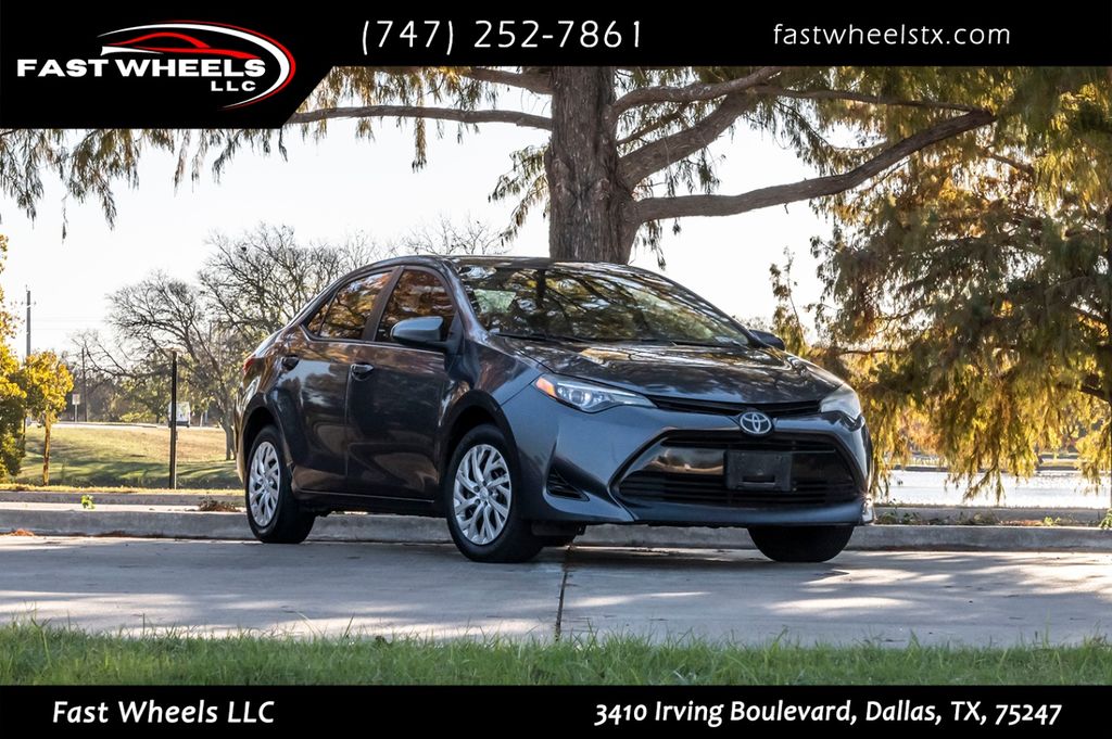 2018 Toyota Corolla LE's photo