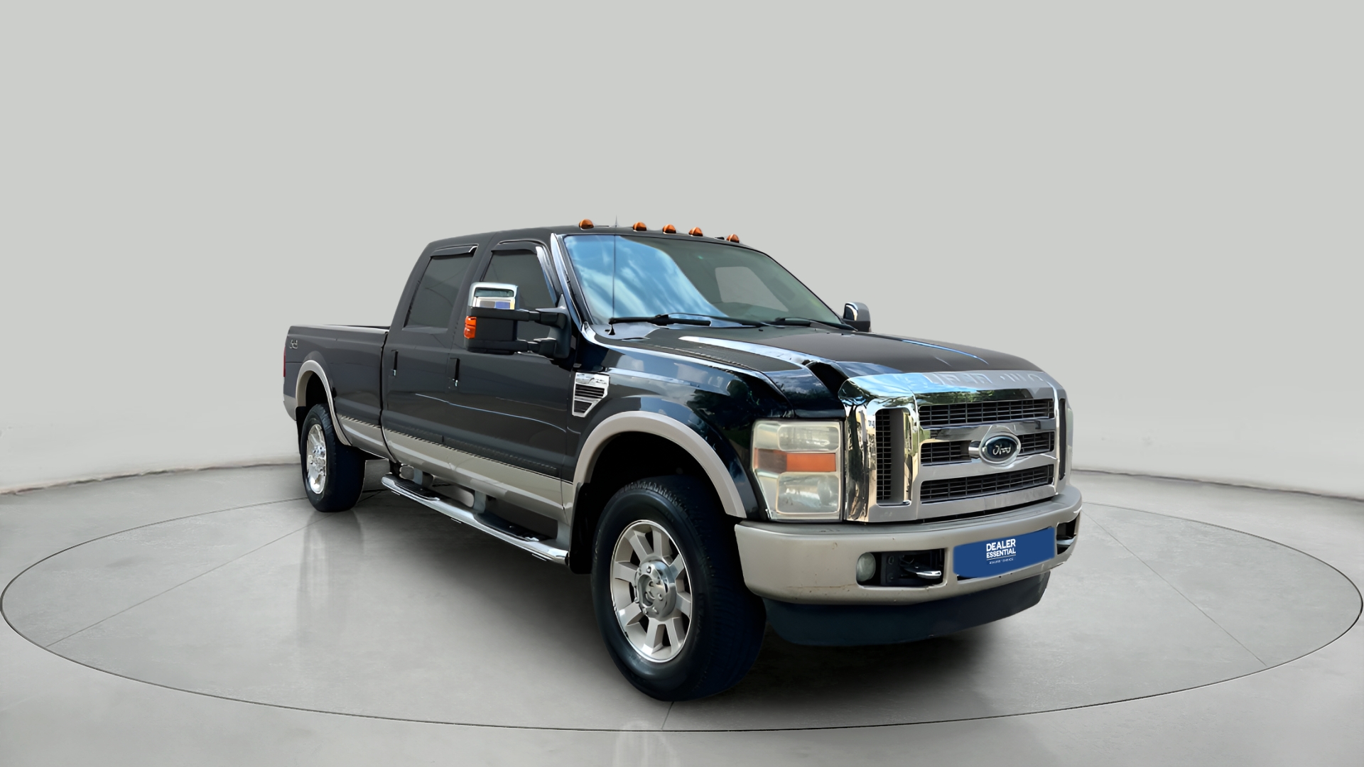2008 Ford F-350 Super Duty XL's photo