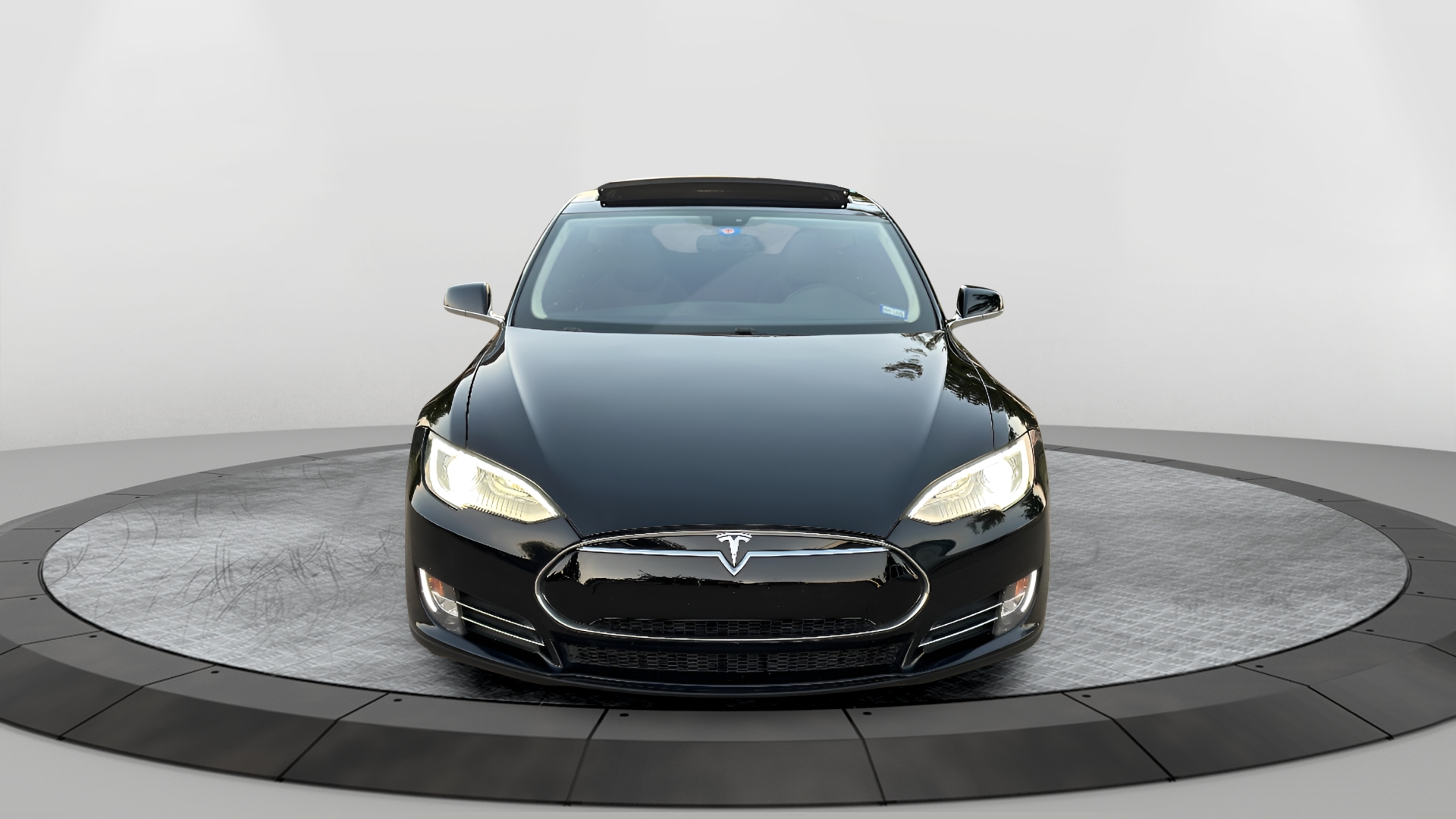 2013 Tesla Model S S's photo