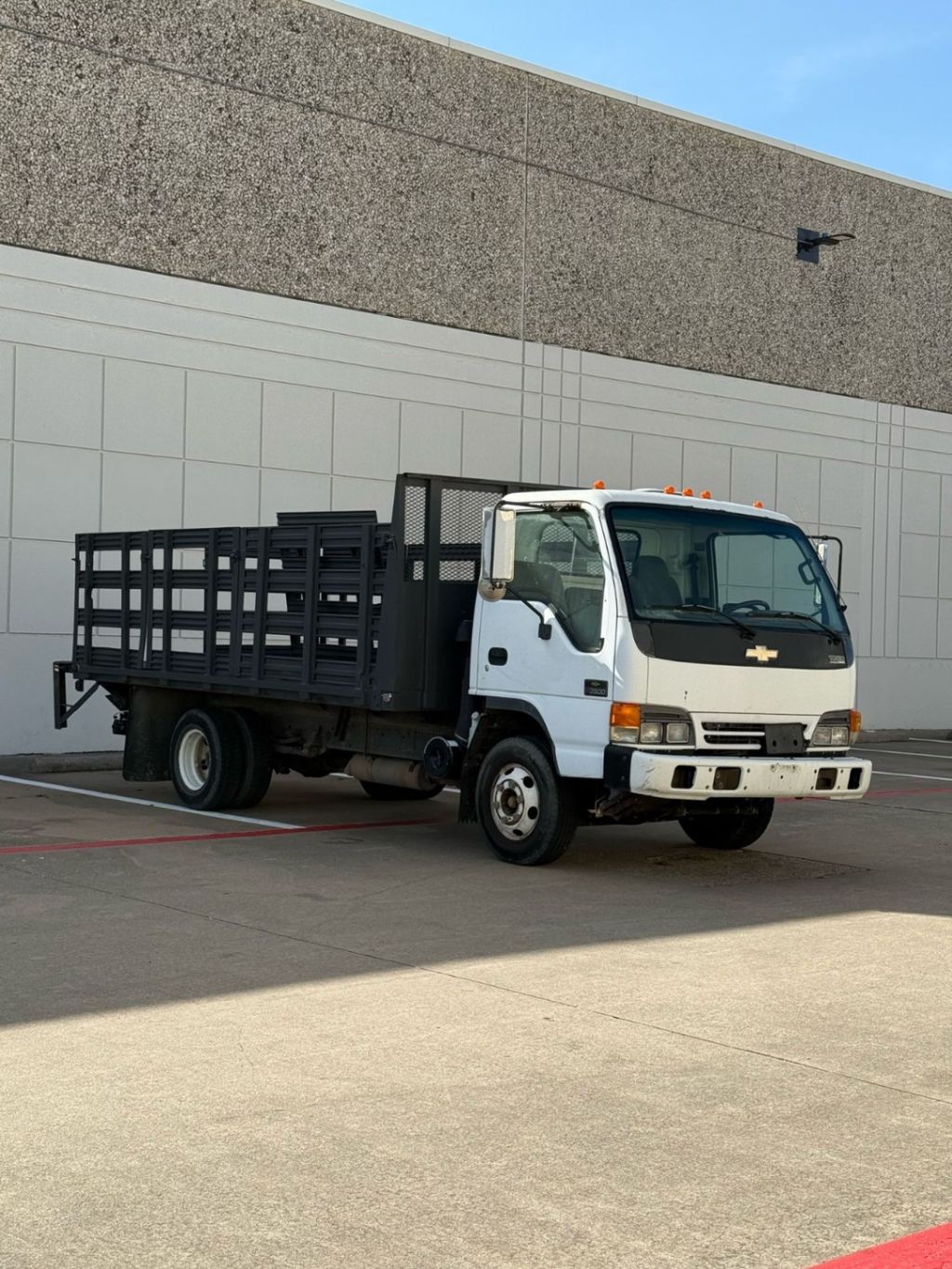 2005 Chevrolet Tilt Master W35042's photo