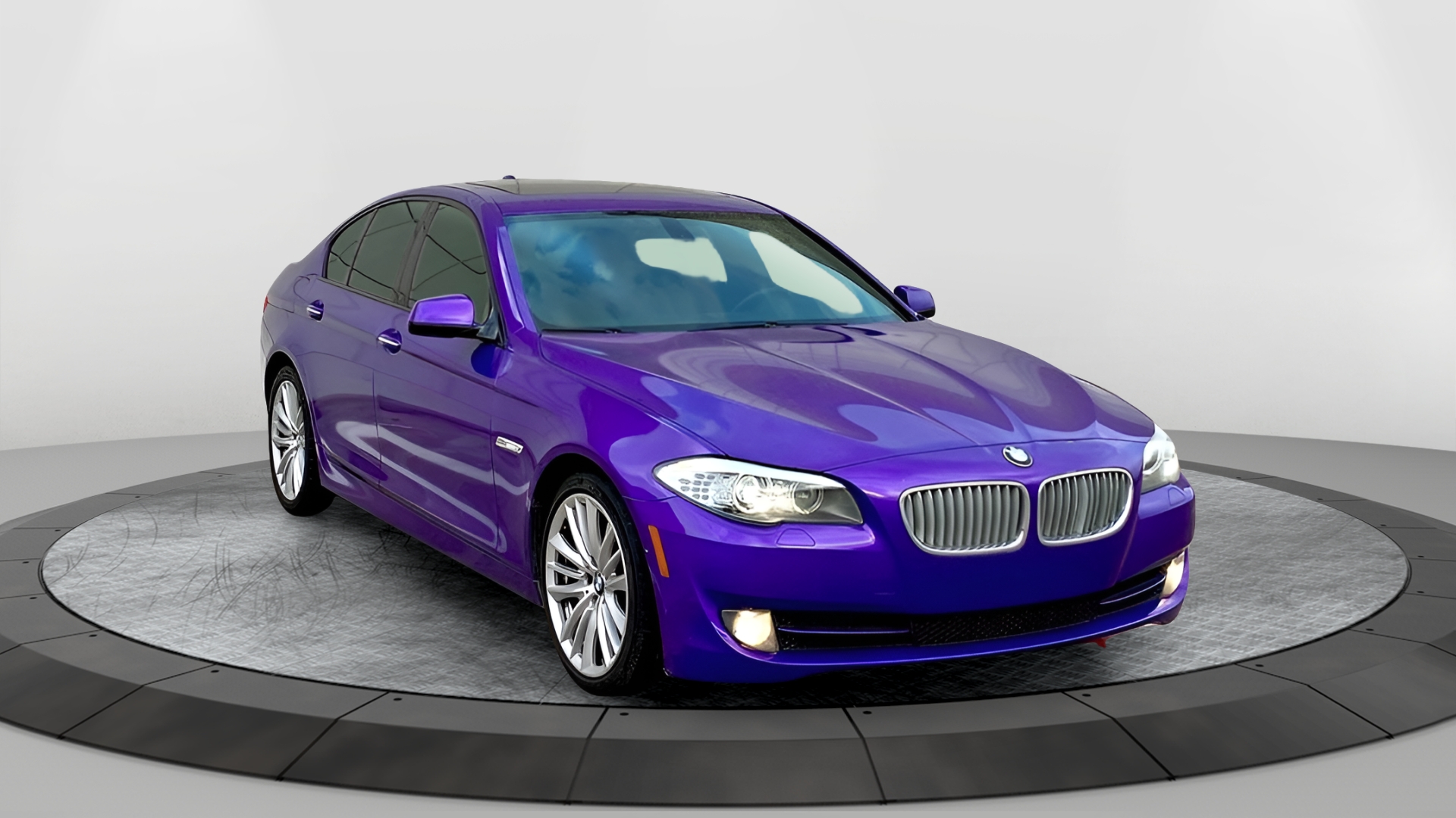 2012 BMW 5 Series 550i