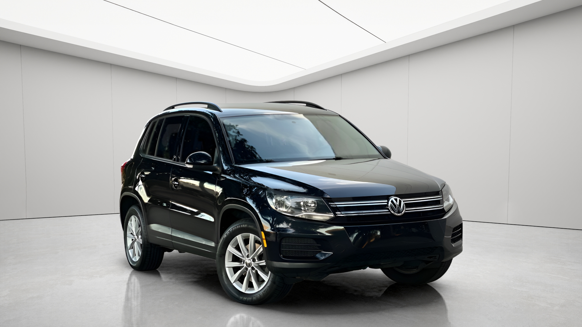 2017 Volkswagen Tiguan Limited Base's photo