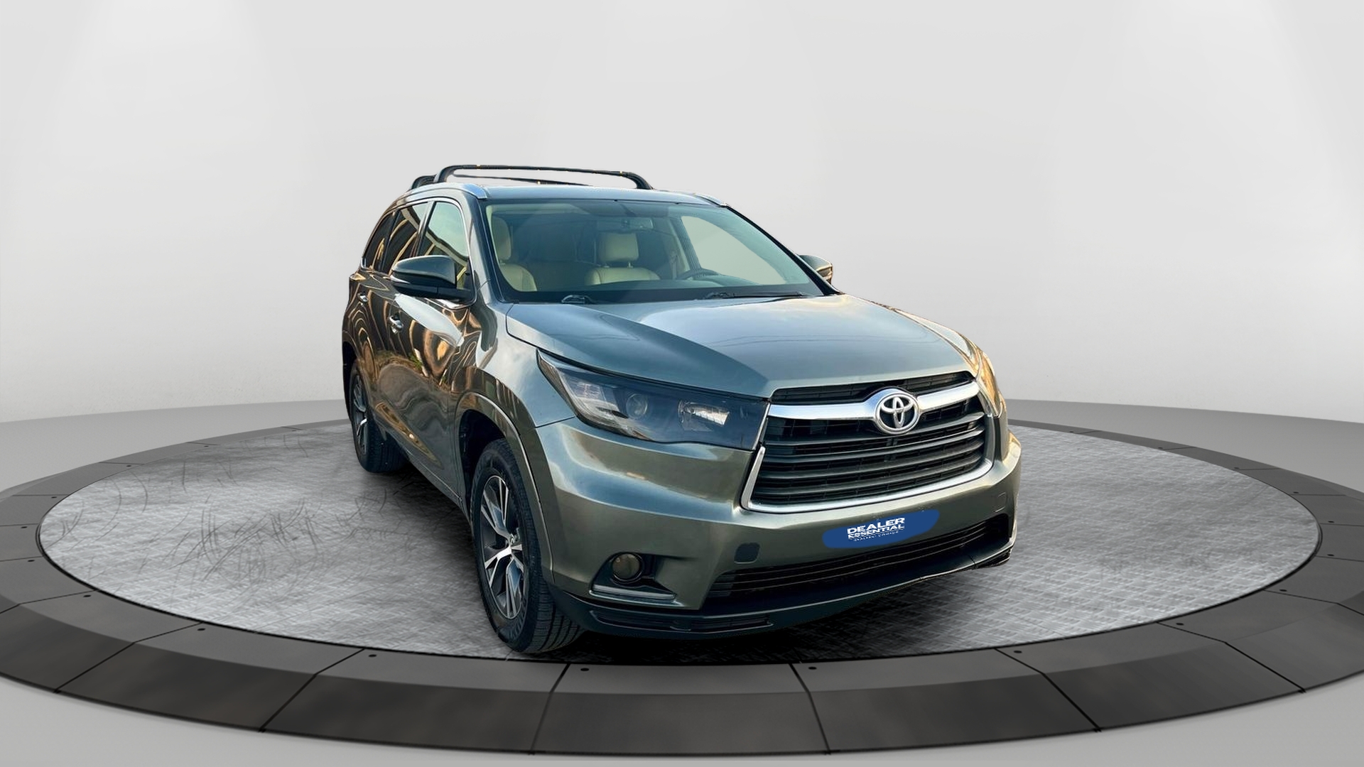 2016 Toyota Highlander XLE's photo