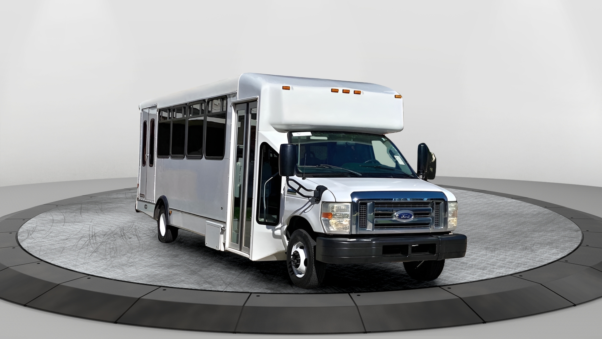 2014 Ford E-Series Cutaway