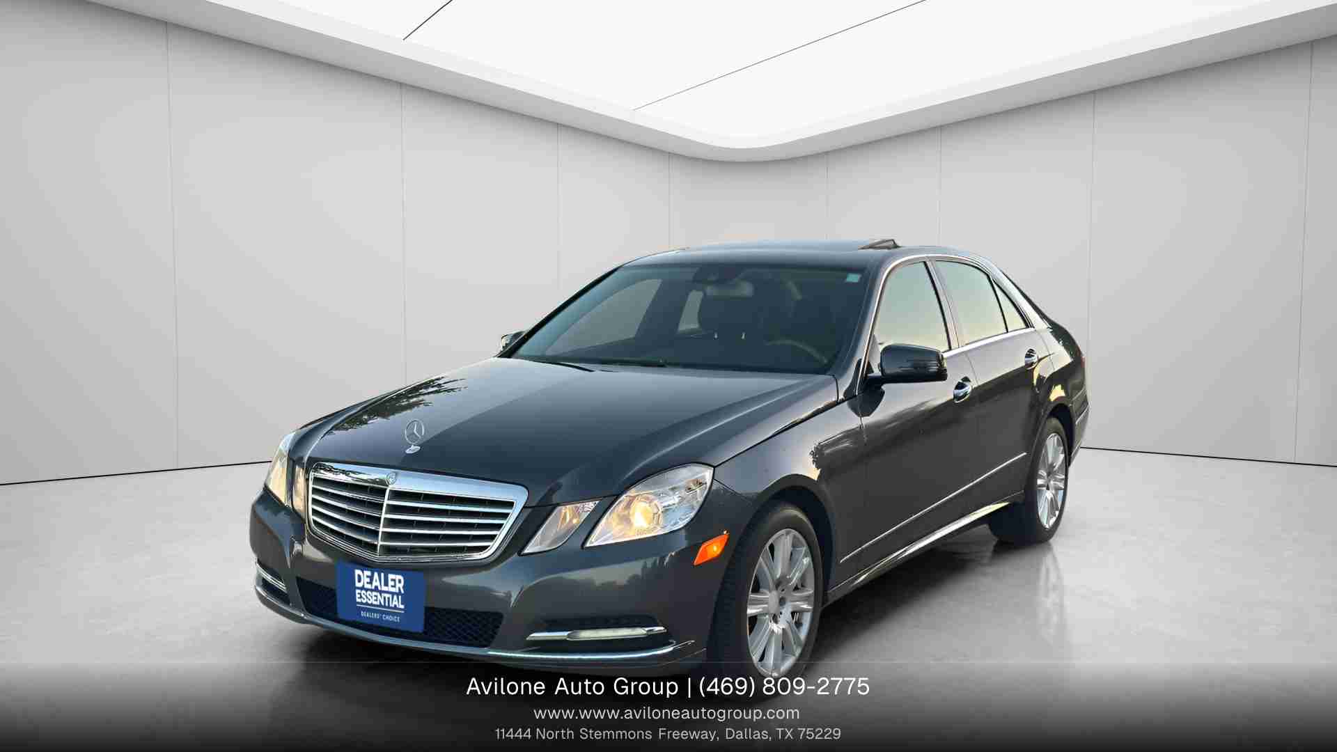 2013 Mercedes-Benz E-Class's photo