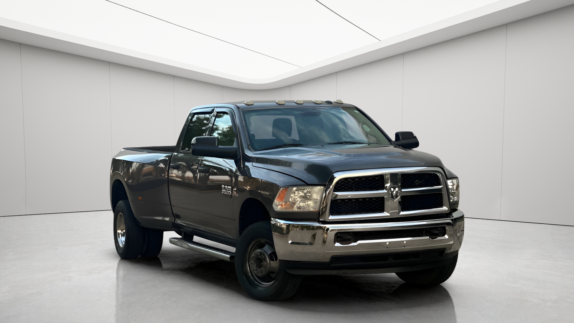 2014 RAM Ram 3500 Pickup Tradesman's photo
