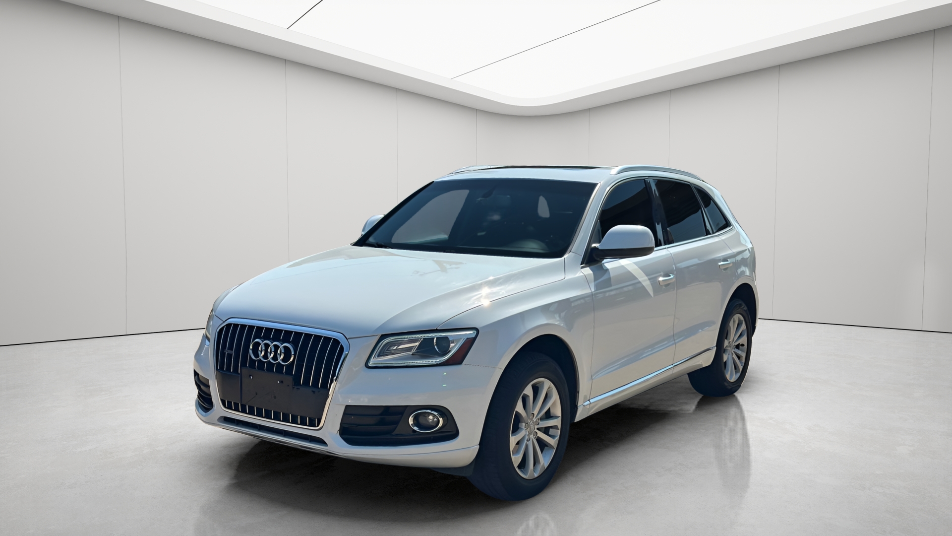 2015 Audi Q5 Premium's photo