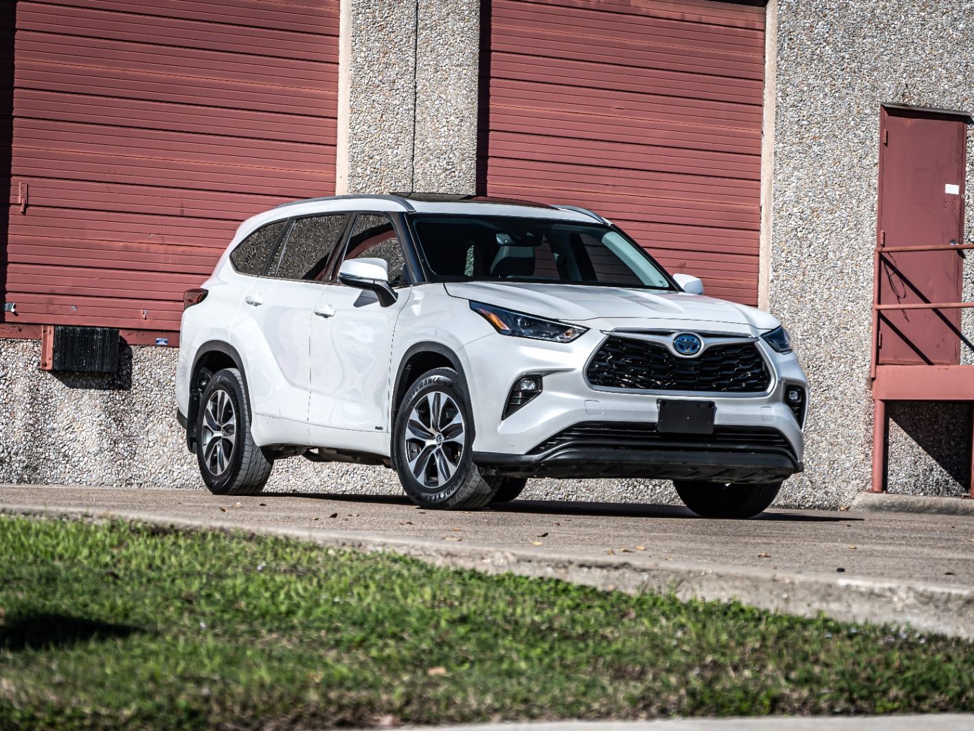 2022 Toyota Highlander XLE's photo