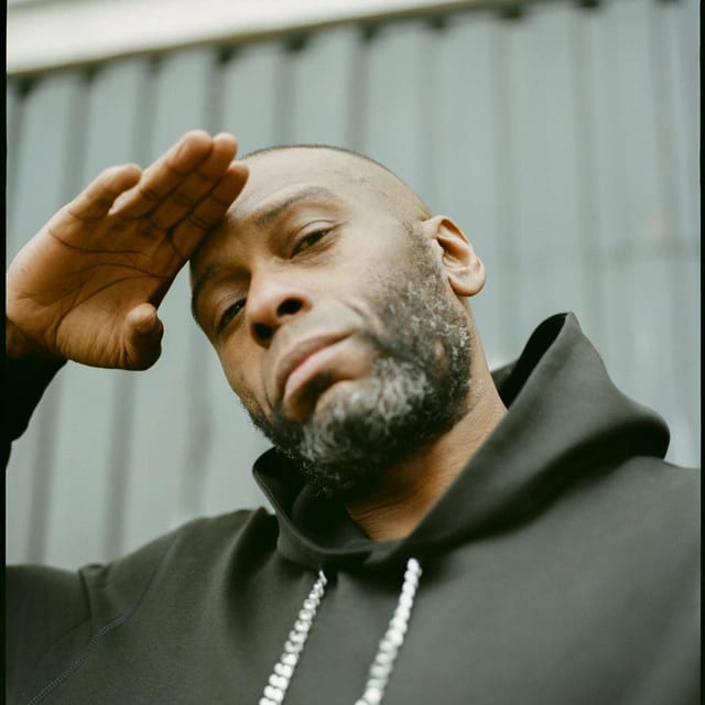Flowdan background