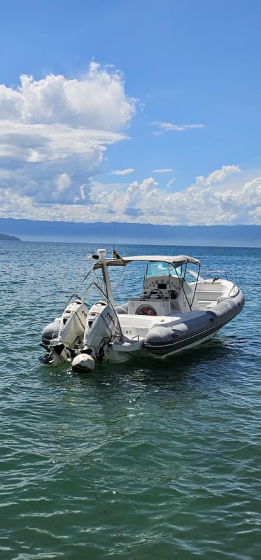 Flexboat SR 760 - Por R$420.000