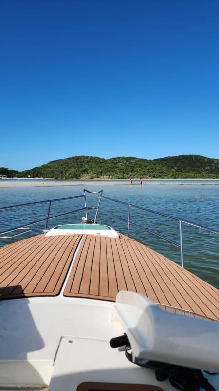 2025 . 🚤 COTA DE LANCHA 26 PÉS REALBOATS À VENDA!