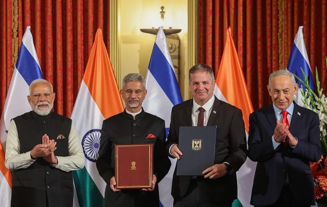 नेतन्याहू ने मोदी को इज़राइल के स्वतंत्रता दिवस का निमंत्रण दिया, बहादुर भारतीय पायलट के साथ मशाल प्रज्वलन की पेशकश