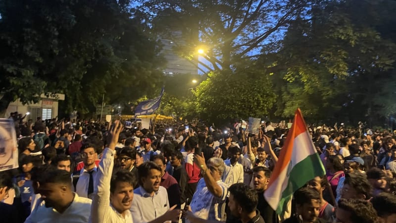 आप Gen Z नहीं हो — दिल्ली हाई कोर्ट ने CJP नेताओं सौरव दास (27) और आशुतोष रांका से कहा; हिरासत-विस्तार की याचिका पर सुनवाई