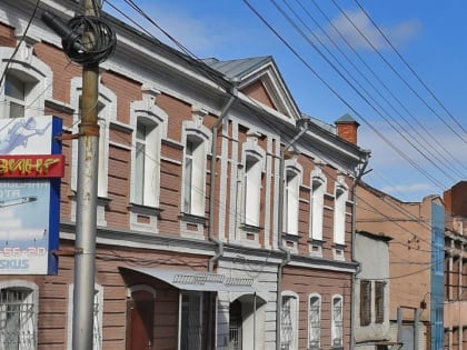В Саратове купеческий дом на Горького признали культурным наследием