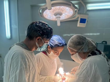 У мужчины во время операции на сердце произошел отек легких