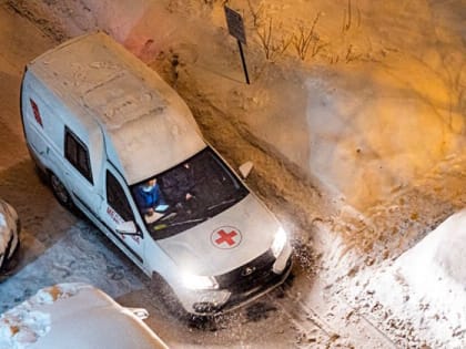 СК возбудил дело после избиения сотрудницы скорой помощи под Саратовом