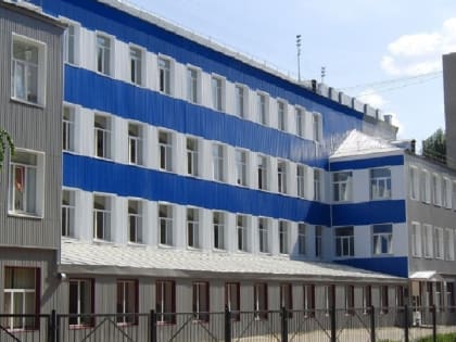 Школе в центре Саратова ищут директора