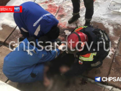 Мужчина разбился насмерть при падении с 5 этажа на козырек подъезда