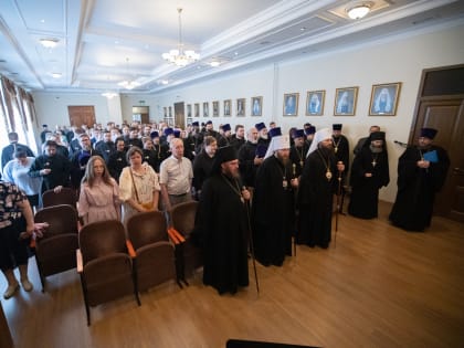 Епископ Тарасий посетил выпускной акт Саратовской православной духовной семинарии