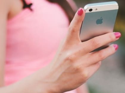 Доигравшаяся с "блогерами" саратовская школьница повесила на отчима кредиты