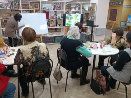 В центральной библиотеке прошел мастер-класс по созданию ёлочной игрушки «Символ года»