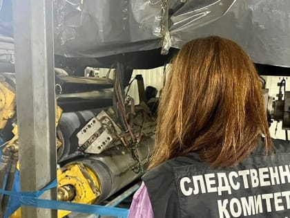 В Энгельсе машинист повредил руку при работе на станке