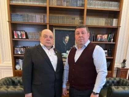 Министр обсудил с Петром Глыбочко кадровую проблему саратовской медицины