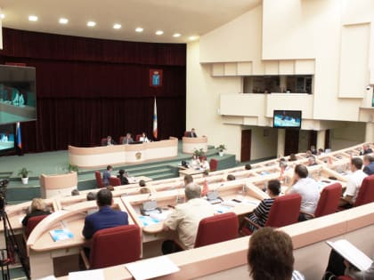 Закон о запрете строить там, где нет мест в соцобъектах, принят в двух чтениях